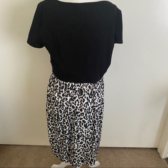Black & White Leopard Print Knit To Woven Dress - Picture 5 of 5